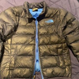 Toddler XXS (4T) The North Face jacket
